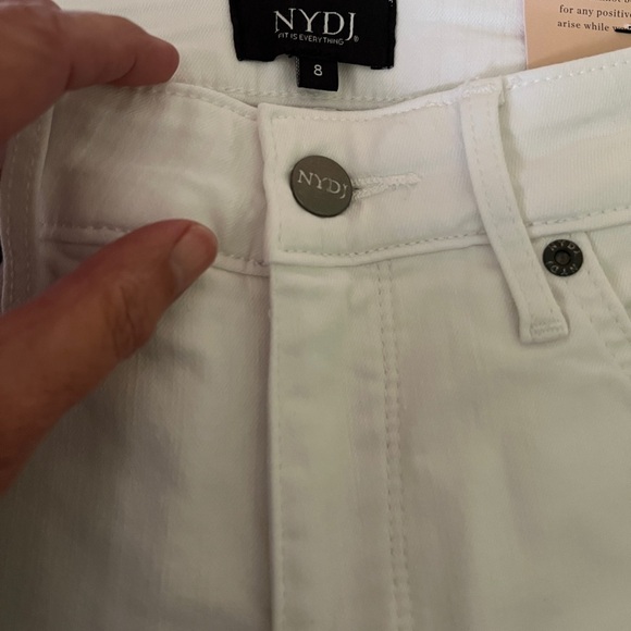 NWT~Not Your Daughters Jeans (NYDJ) Marilyn Crop Cuff Jeans|Crop Slimming Jeans - Picture 8 of 15